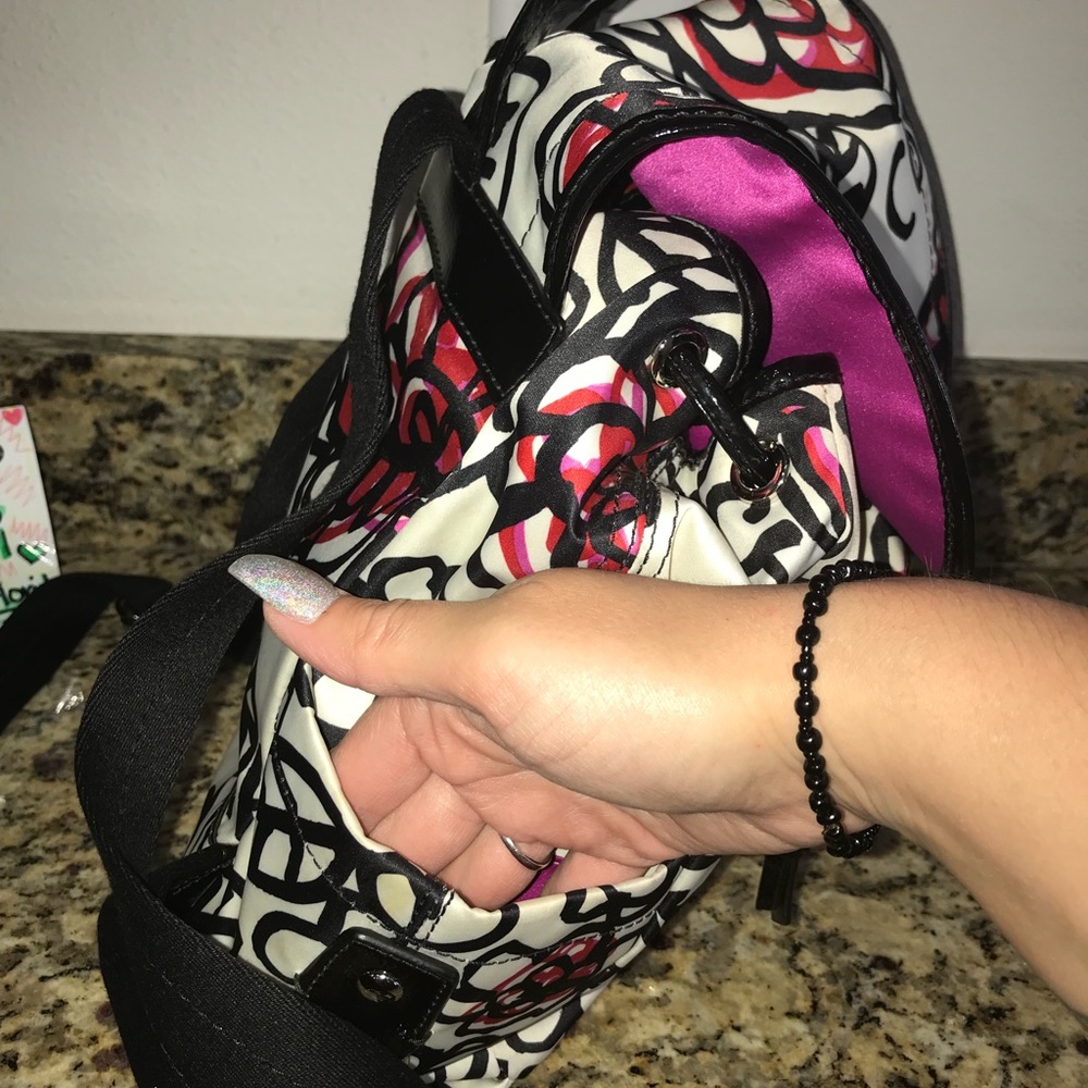 Coach XL Backpack ๐ Excellent Condition - Picture 4 of 8